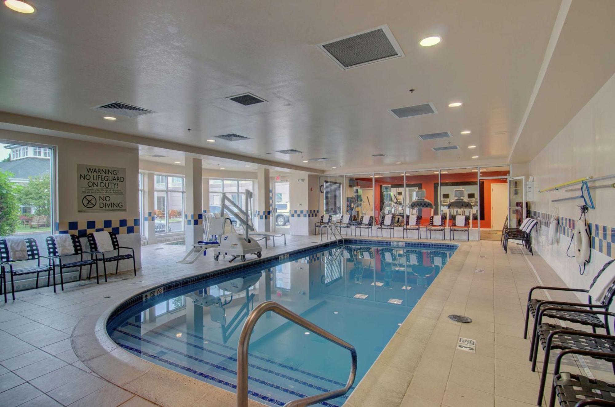 Hilton Garden Inn Норволк Екстер'єр фото