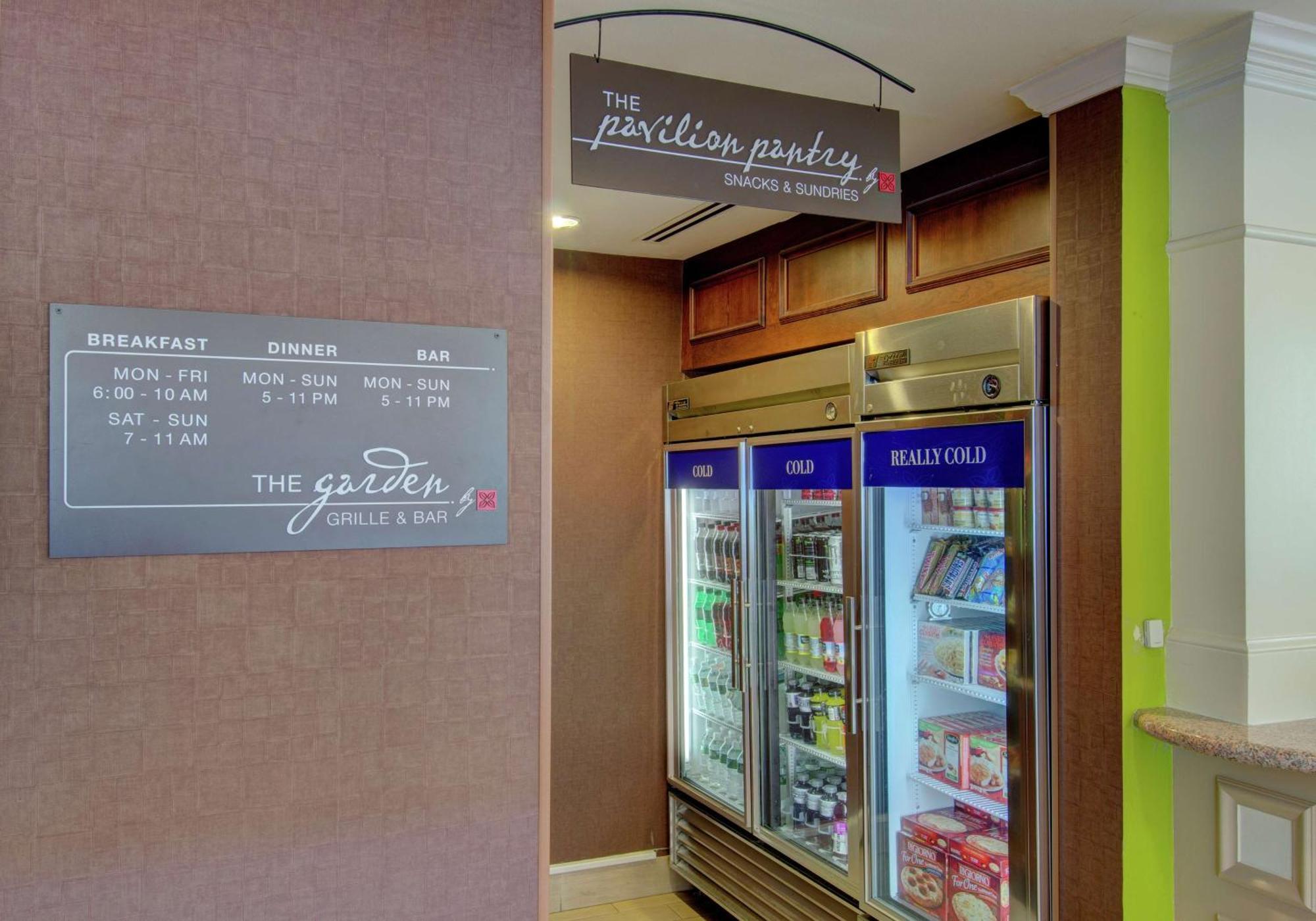 Hilton Garden Inn Норволк Екстер'єр фото